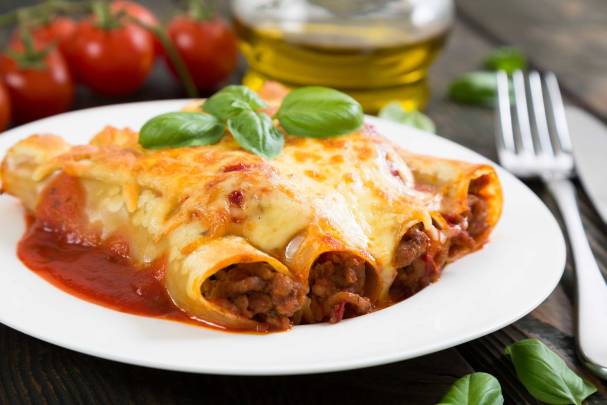 Каннеллони с сыром и шпинатом