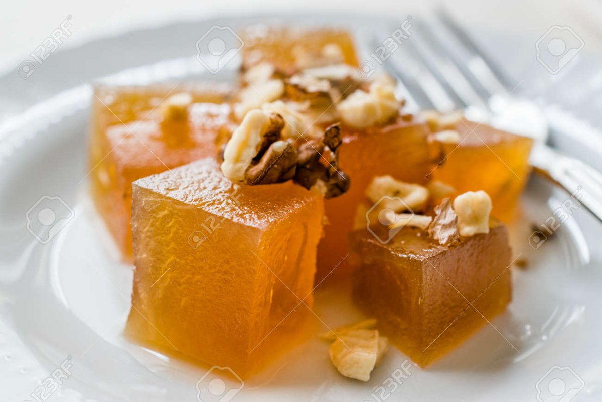 Десерт из тыквы с грецким орехом