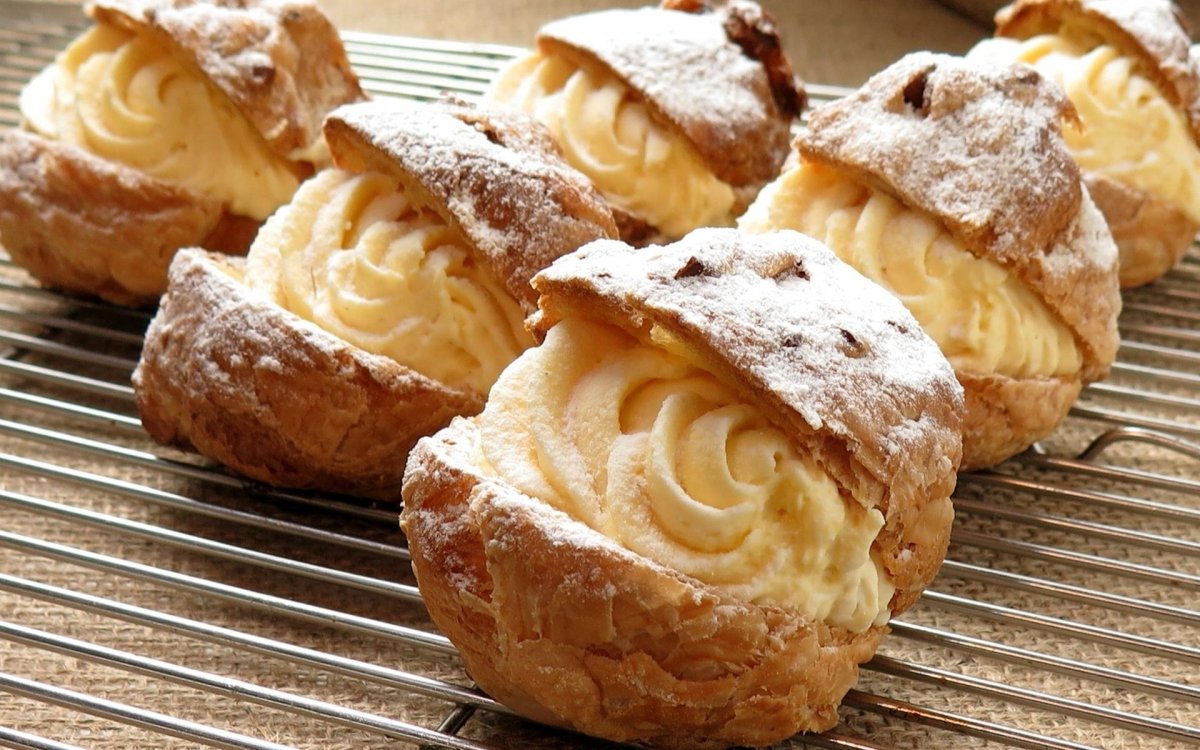 Профитроли (Profiteroles)