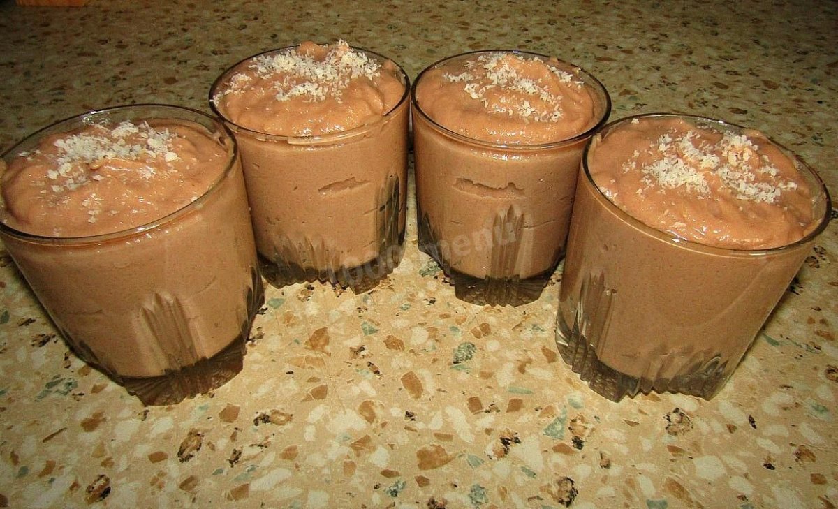 Шоколадный десерт с желатином