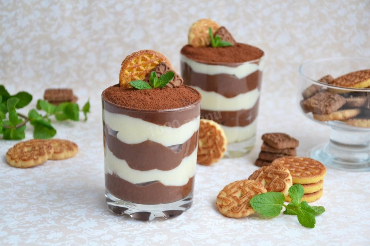 Нежный тирамису с творогом и клубникой