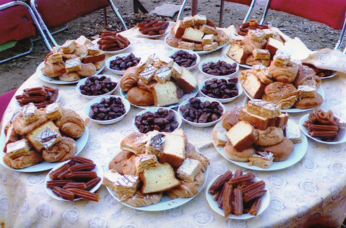 Праздничный стол на Рамадан