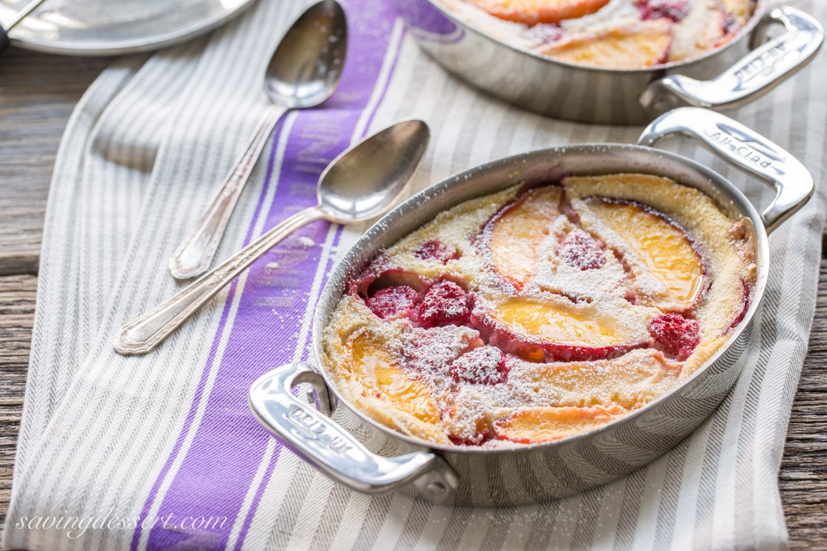 Клафути с яблоками