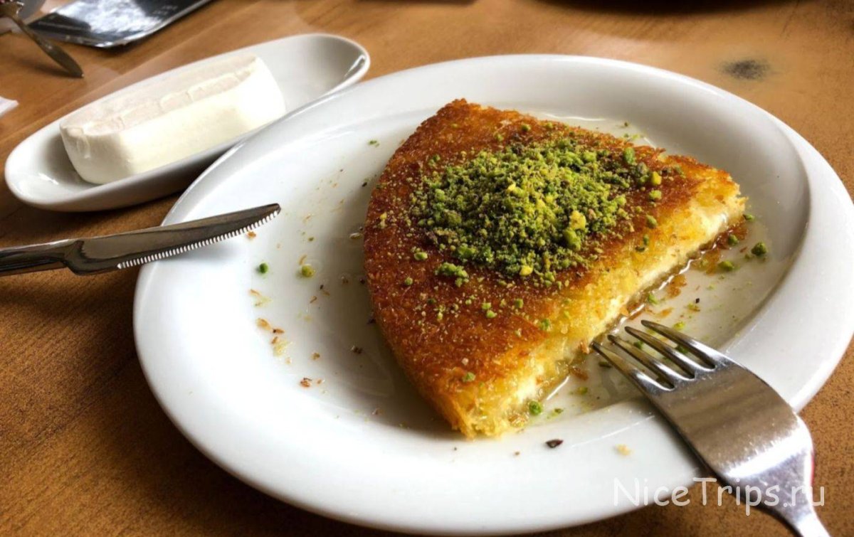 Турецкий десерт кюнефе