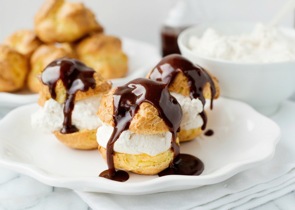Профитроли (Profiteroles)