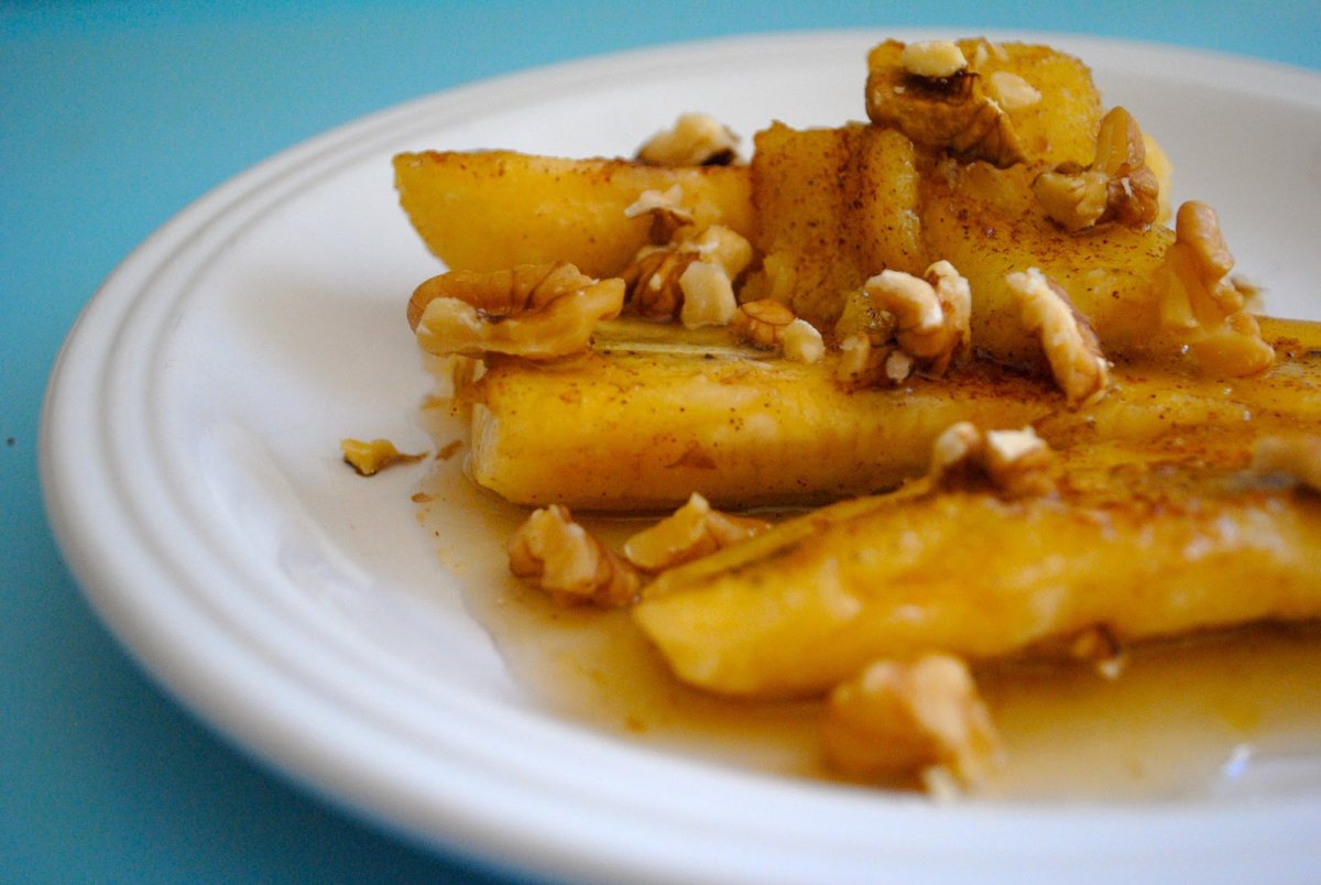 Банановый десерт с маком и желатином