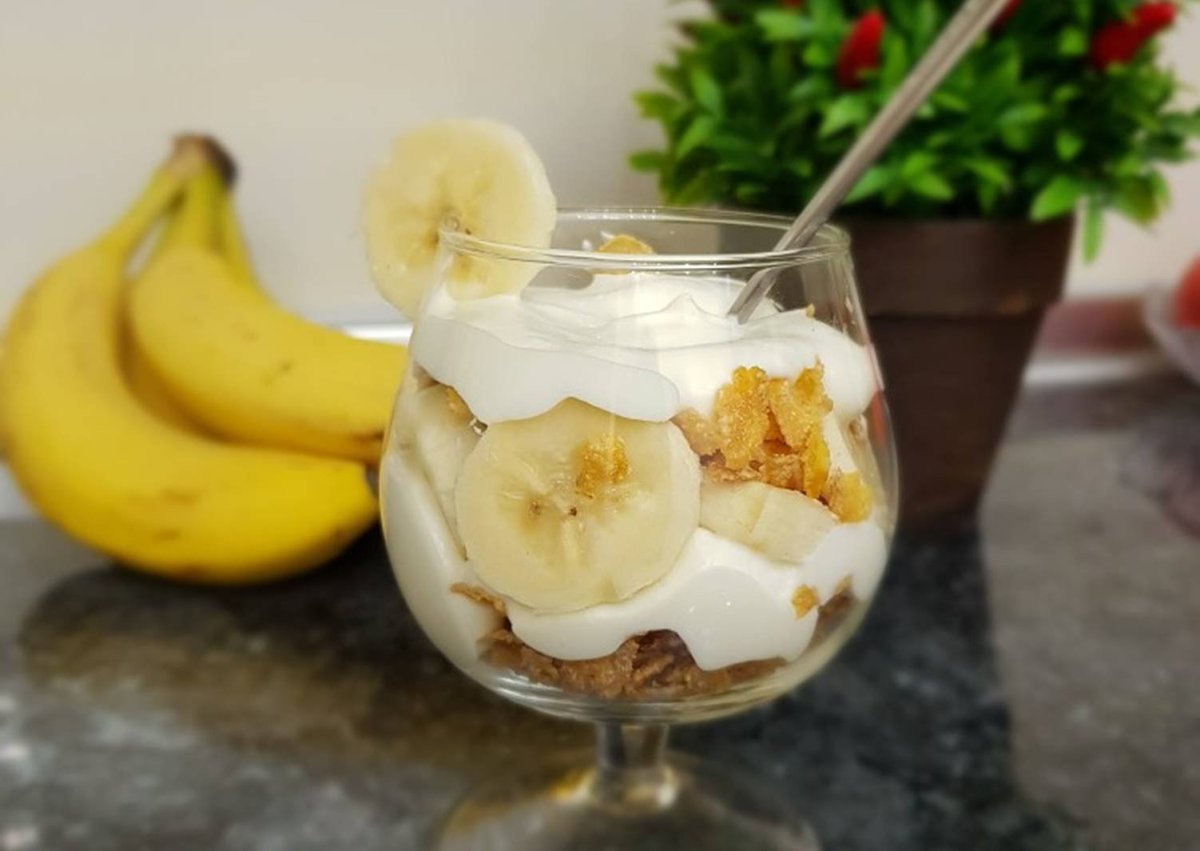 Десерт из творога и банана