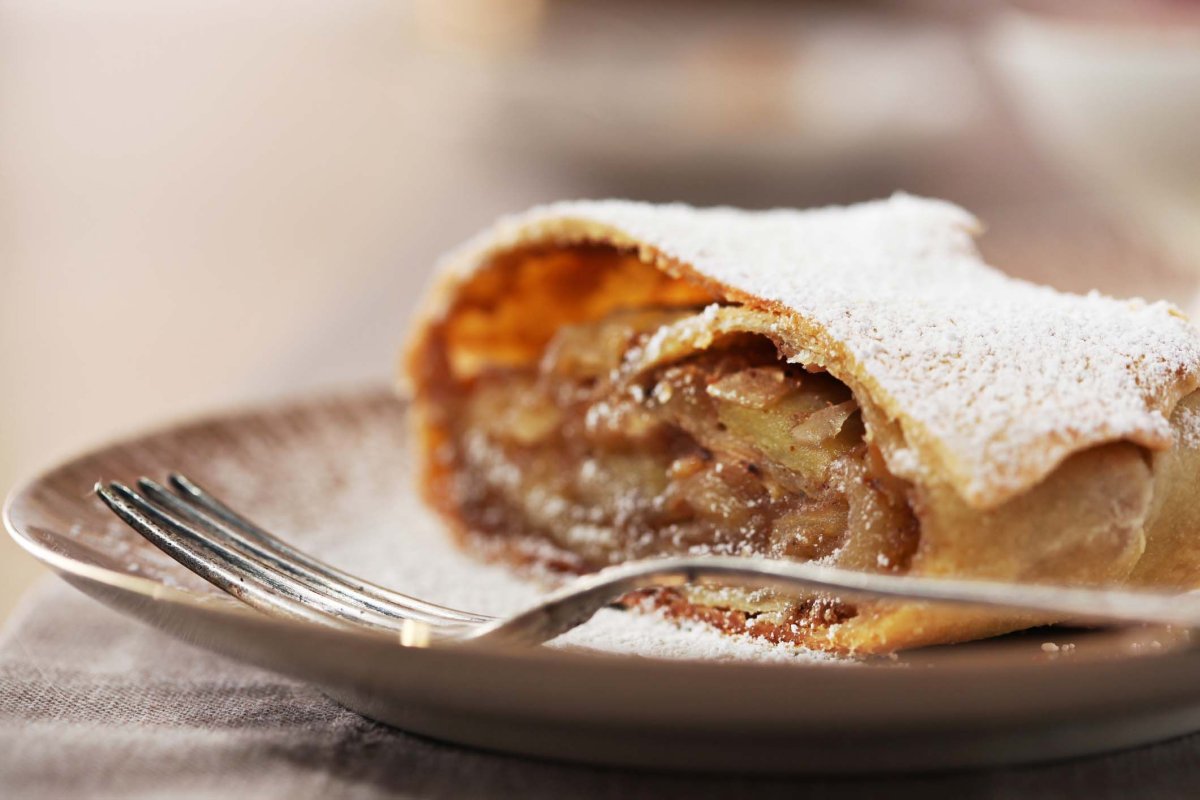 Яблочный штрудель (Apfelstrudel)