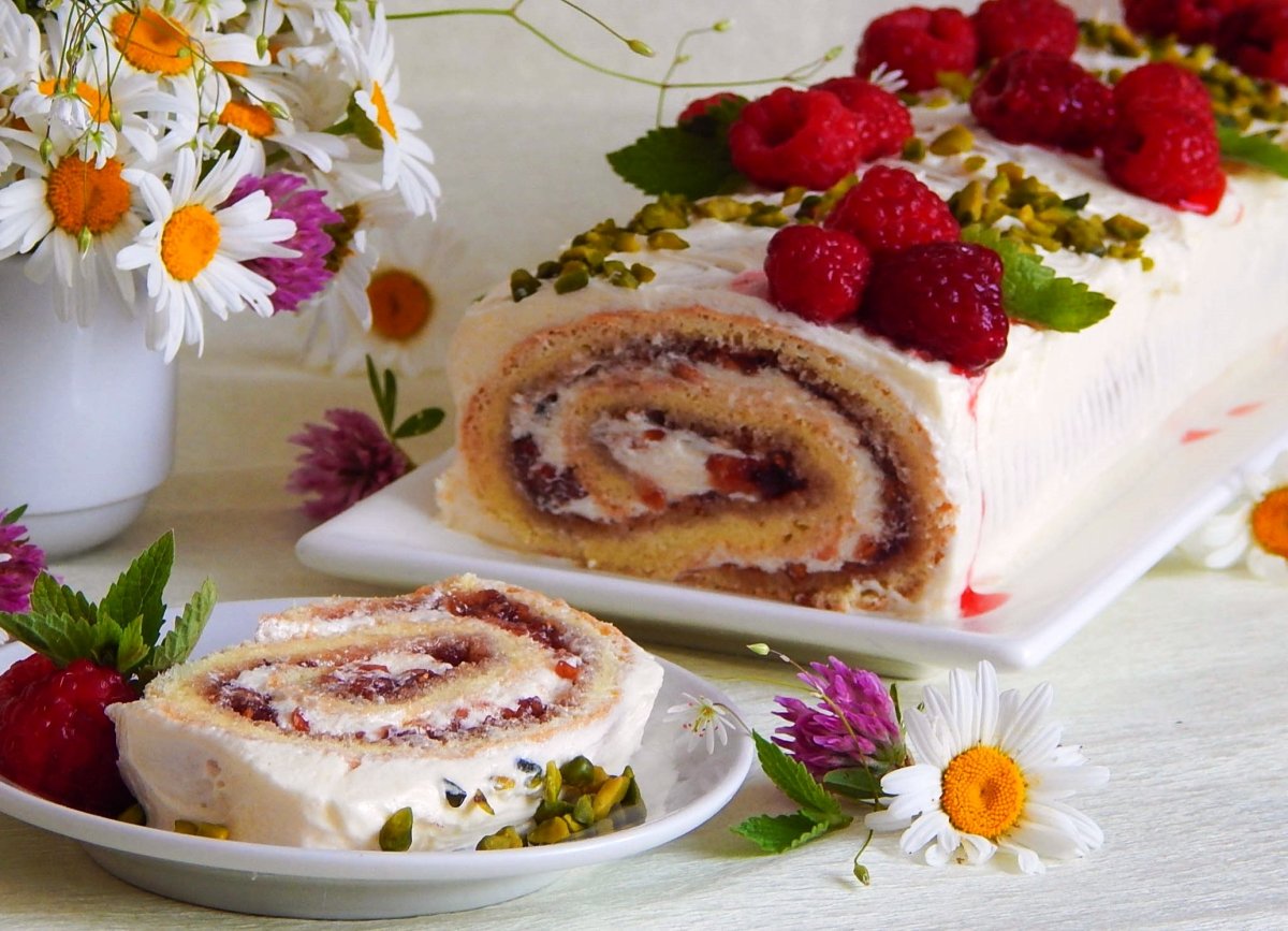 Рулет с джемом