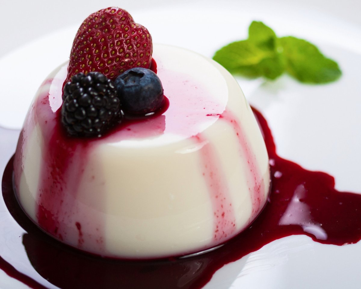 Десерт panna Cotta