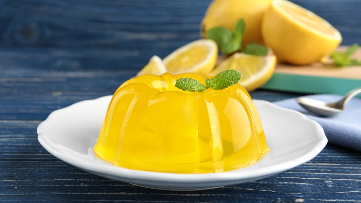 Украшение из лимона на десерт