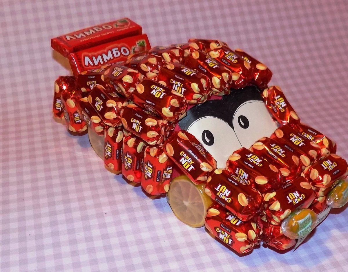 Сладкий подарок