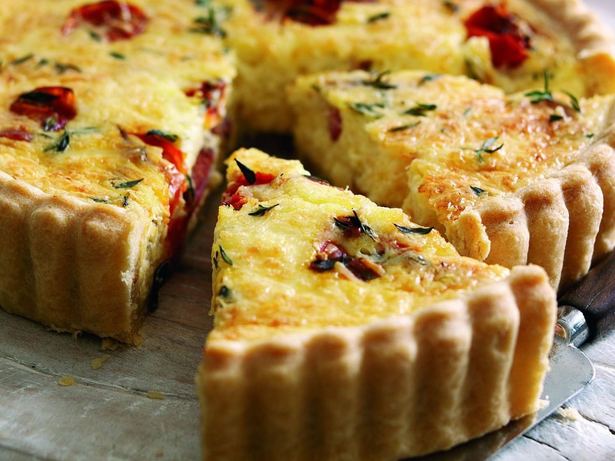 Французская кухня КИШ Лорен