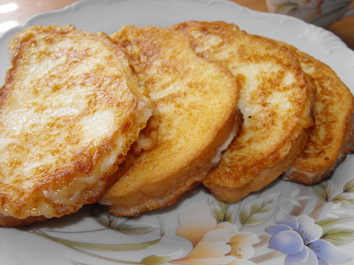Гренки с яйцом