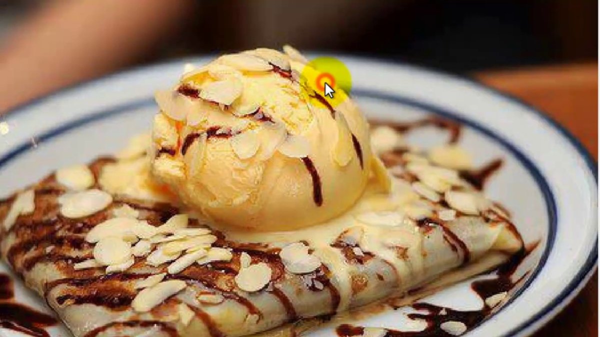 Мороженое с блинами