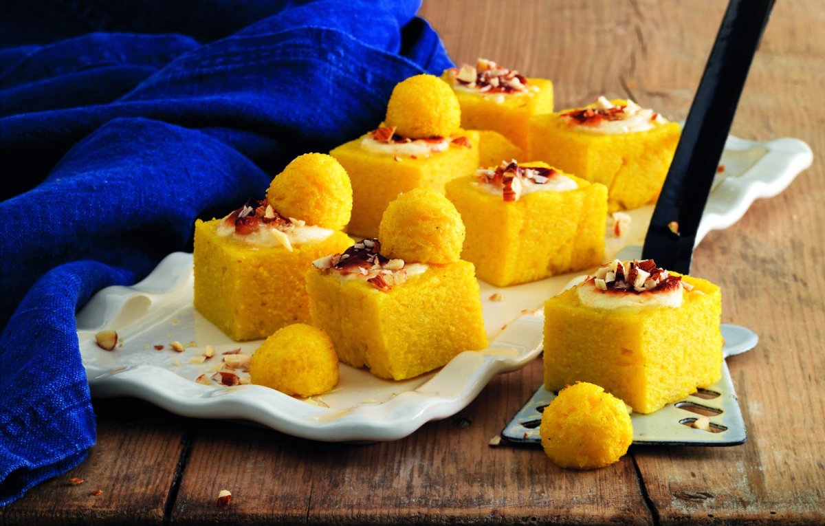 Выпечка из кукурузной крупы