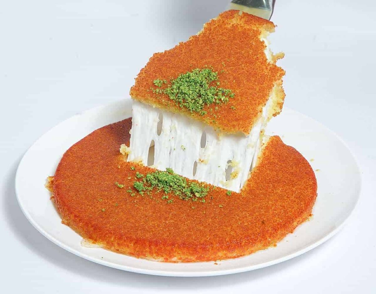 Кюнефе блюдо