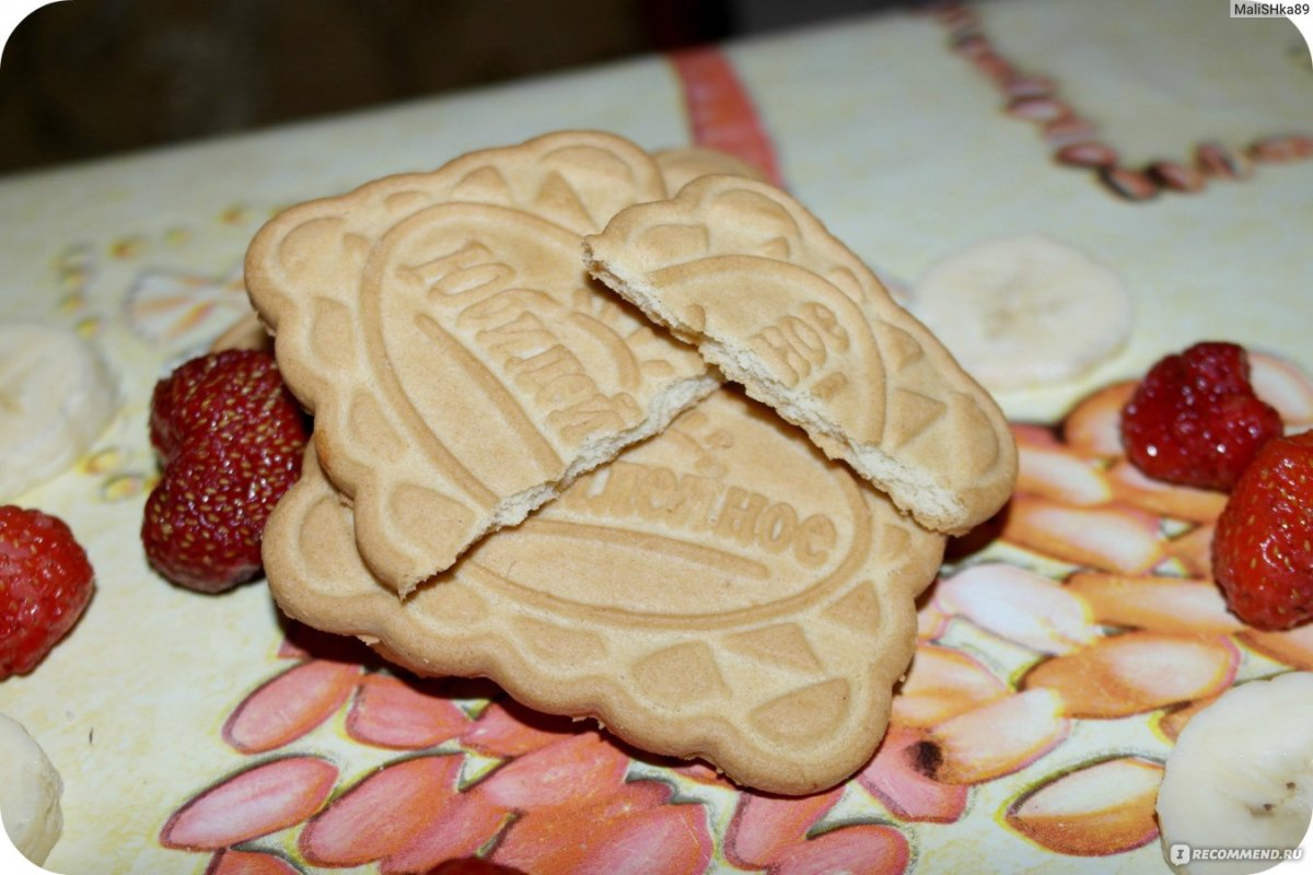 Печенье с вареньем и шоколадом