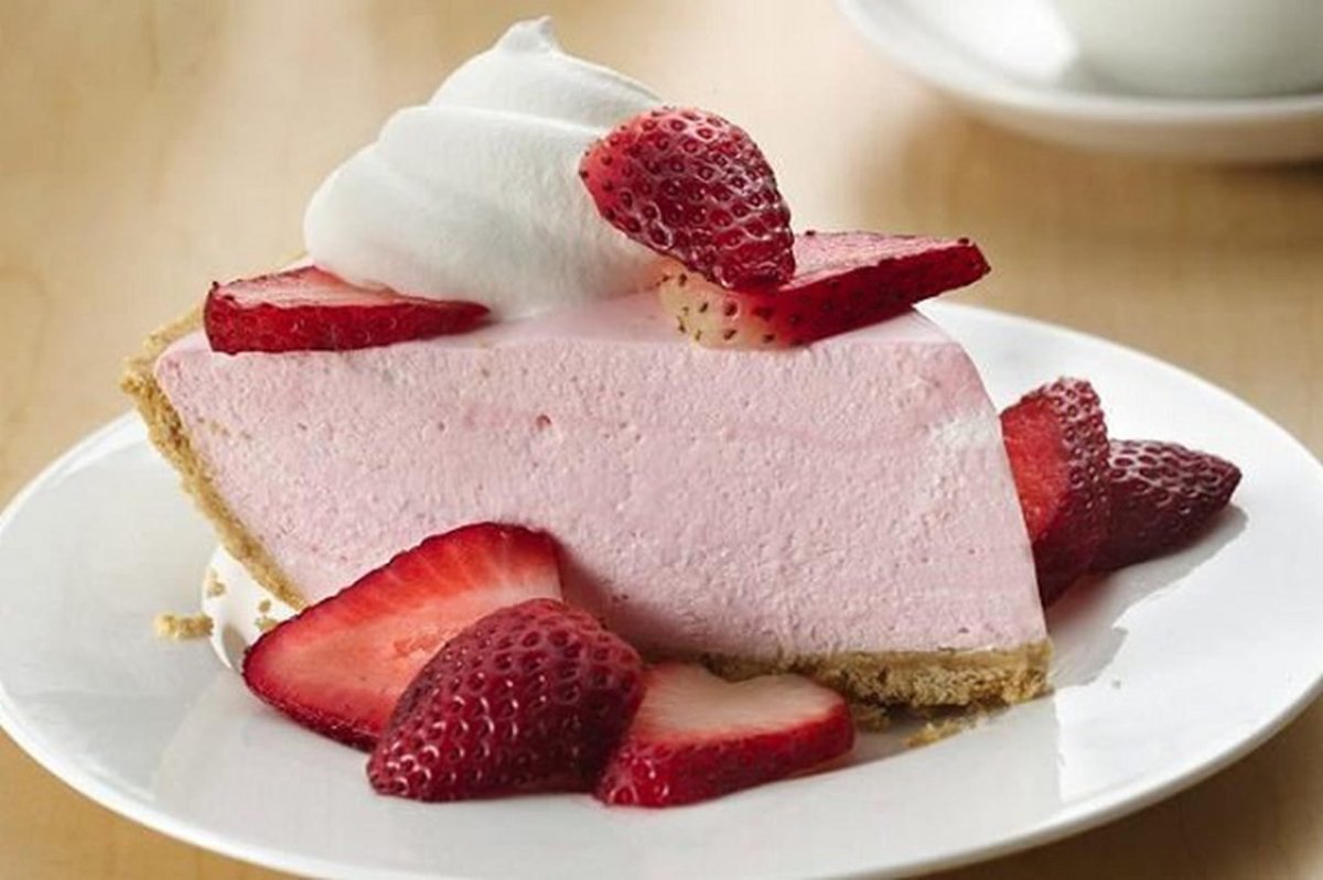Strawberry pie with Cream