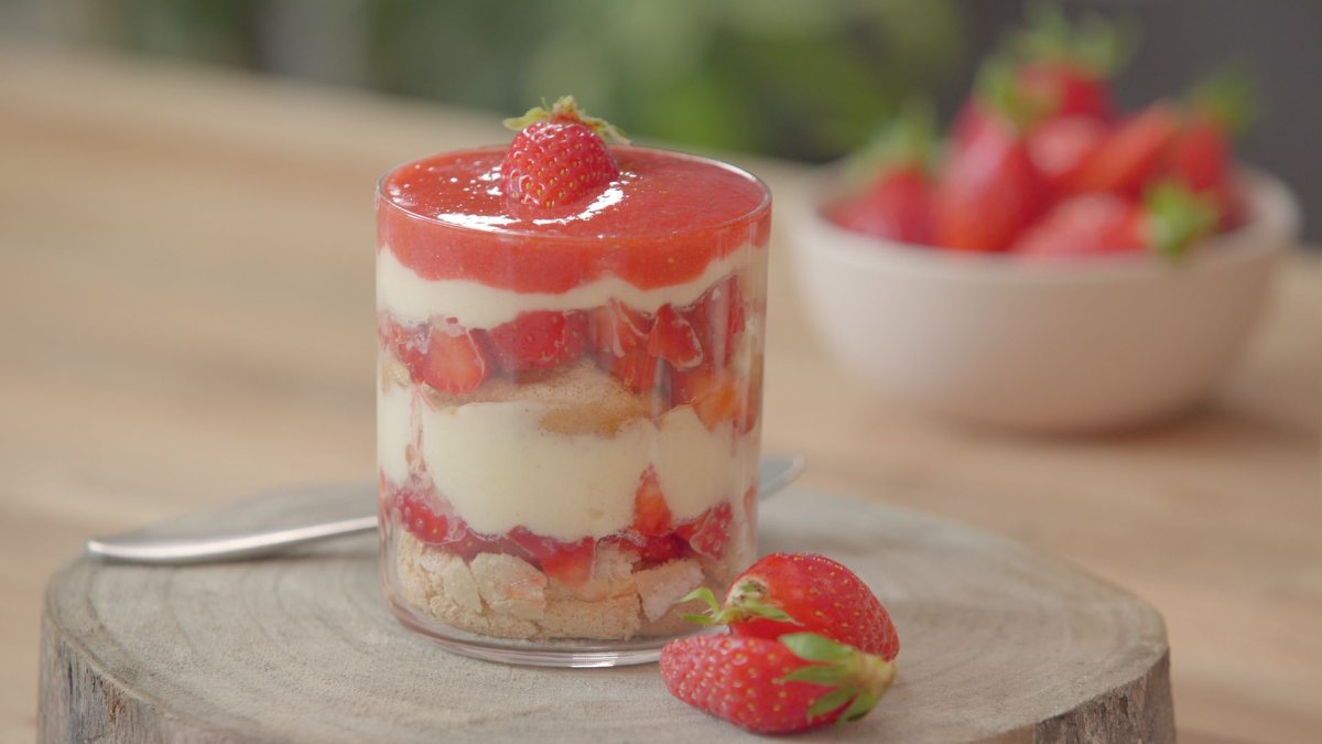 Веганская шарлотка с яблоками