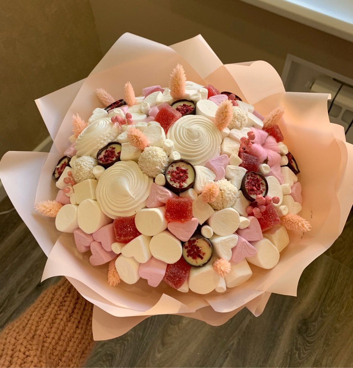 Зефирный букет тюльпанов