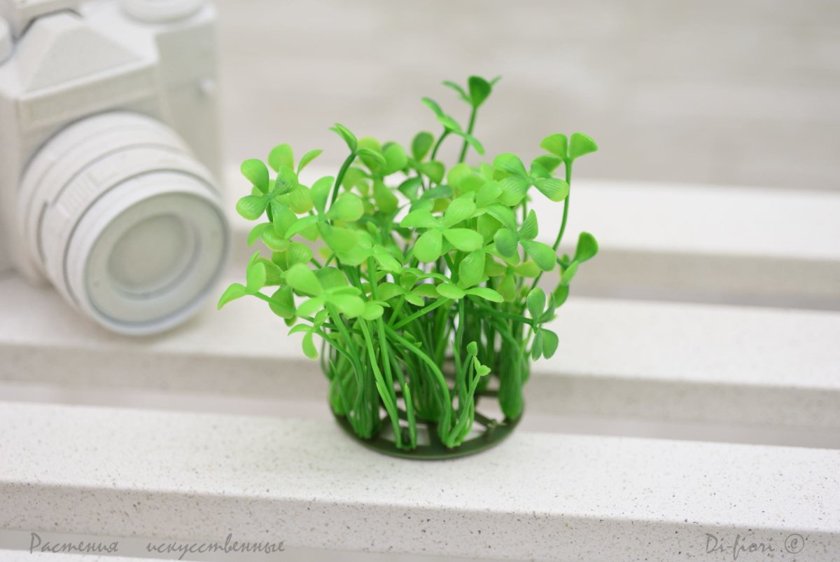 Растение искусственное Клевер Marsilea strigosa, 8,5см.