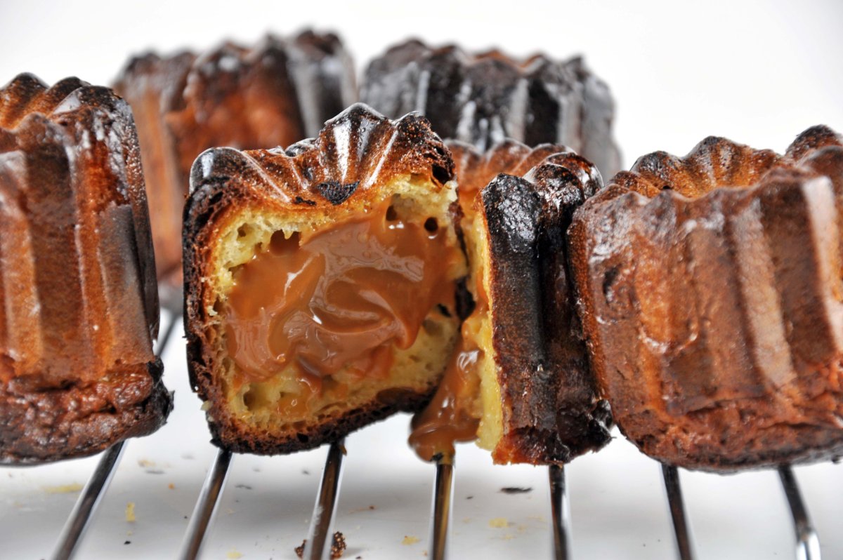 Запеченное молоко Canele