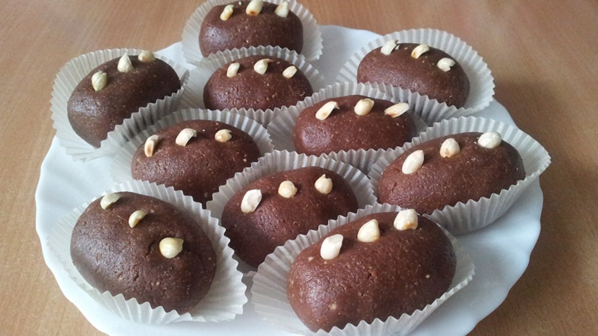 Пирожное картошка обсыпная