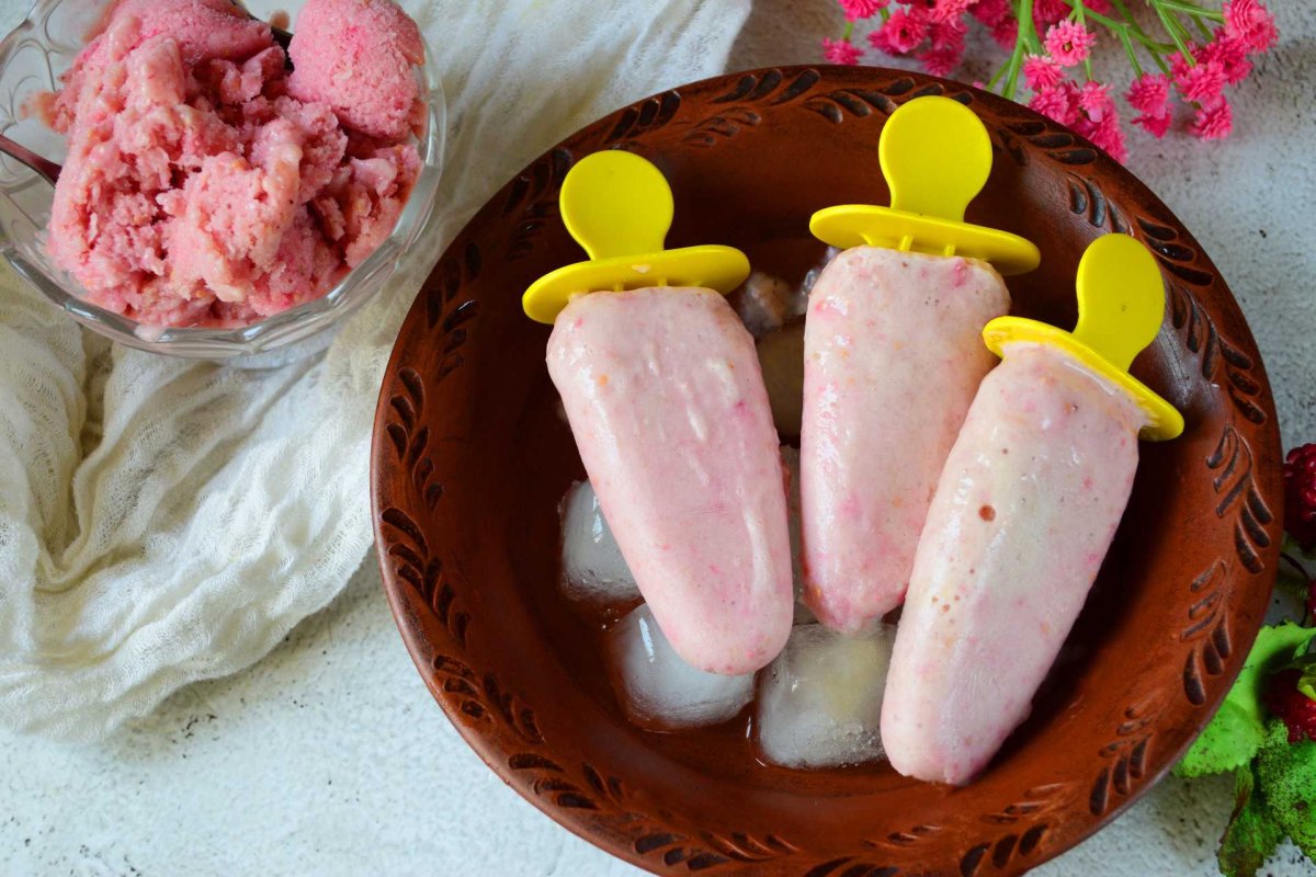 Мороженое из банана и молока