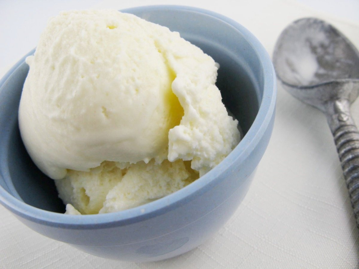 Homemade Vanilla Ice Cream