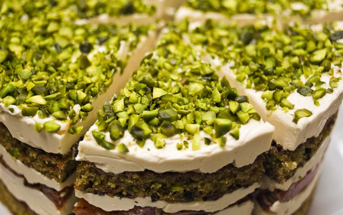 Diet Pistachio Cake