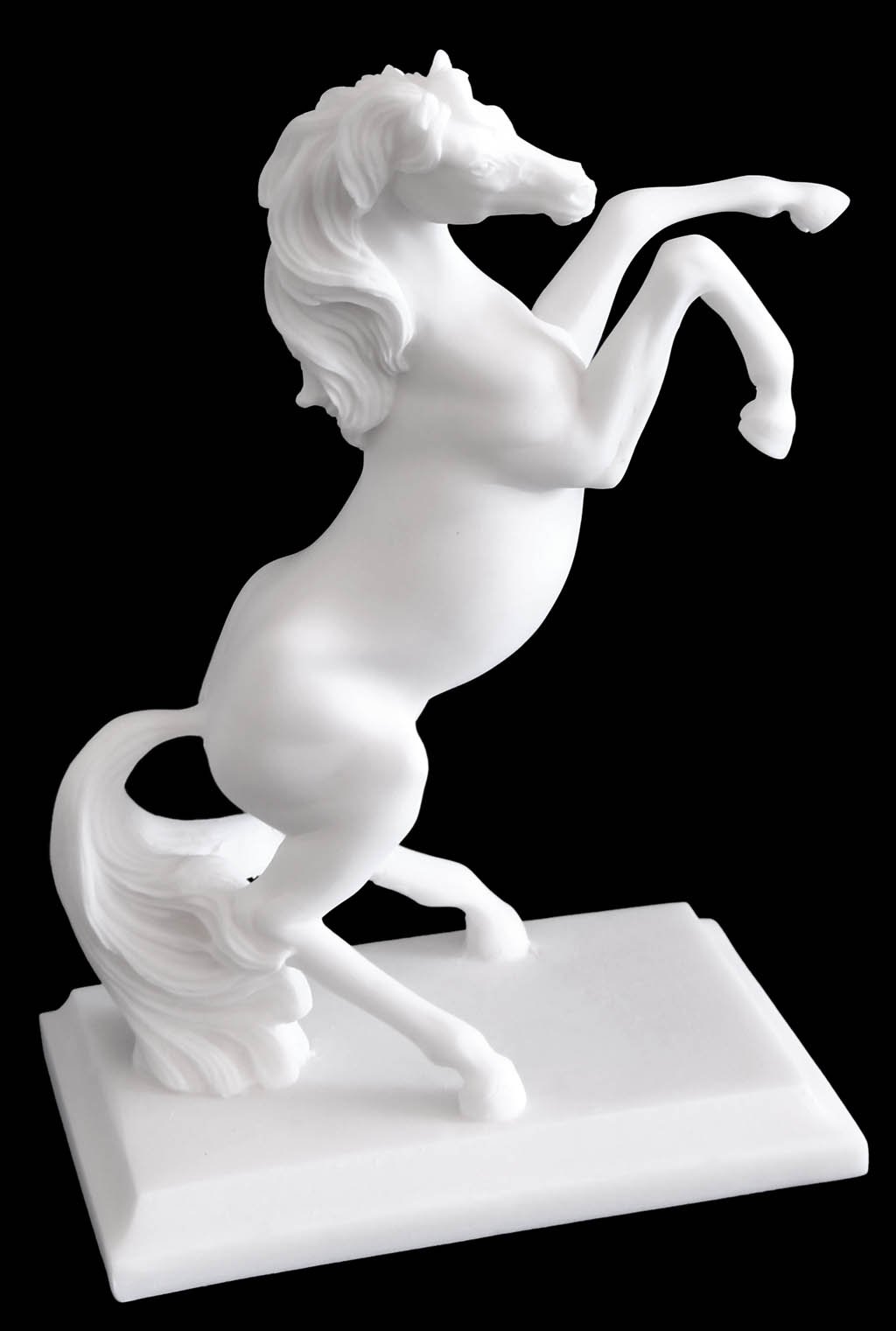 Фигурки из мрамора
