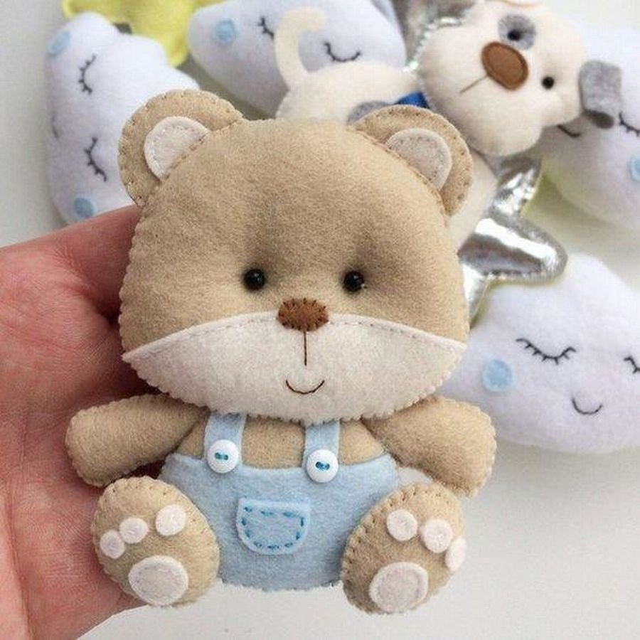 Игрушки из фетра