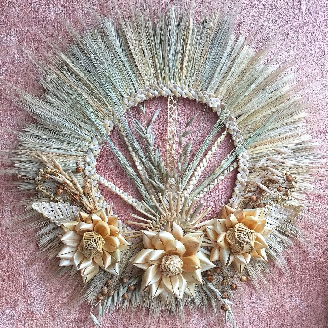 Венки из соломы