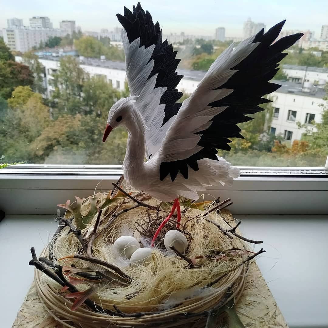 Белый Аист из природного материала