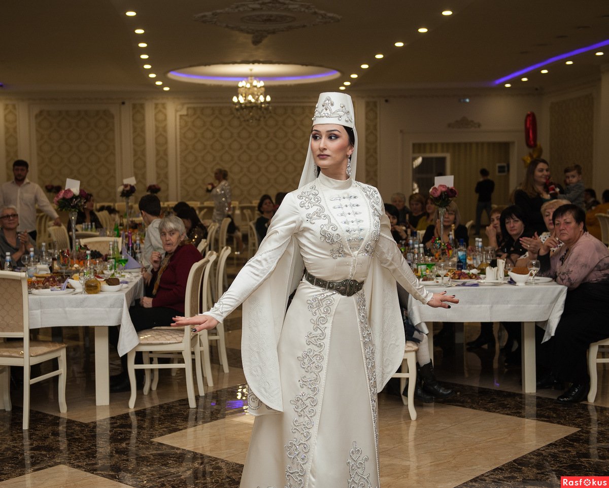Осетинский свадебный танец