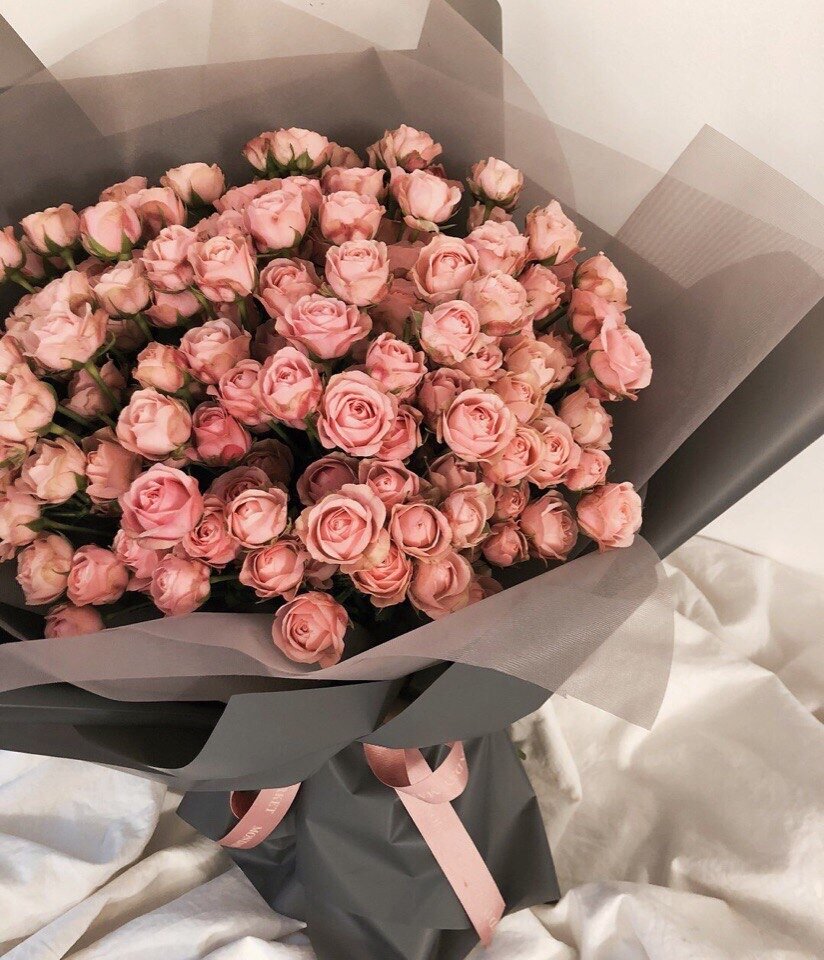 Roses Bouquet aesthetic