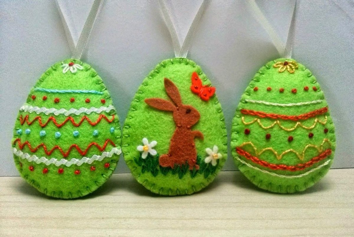 Пасхальные яйца из фетра