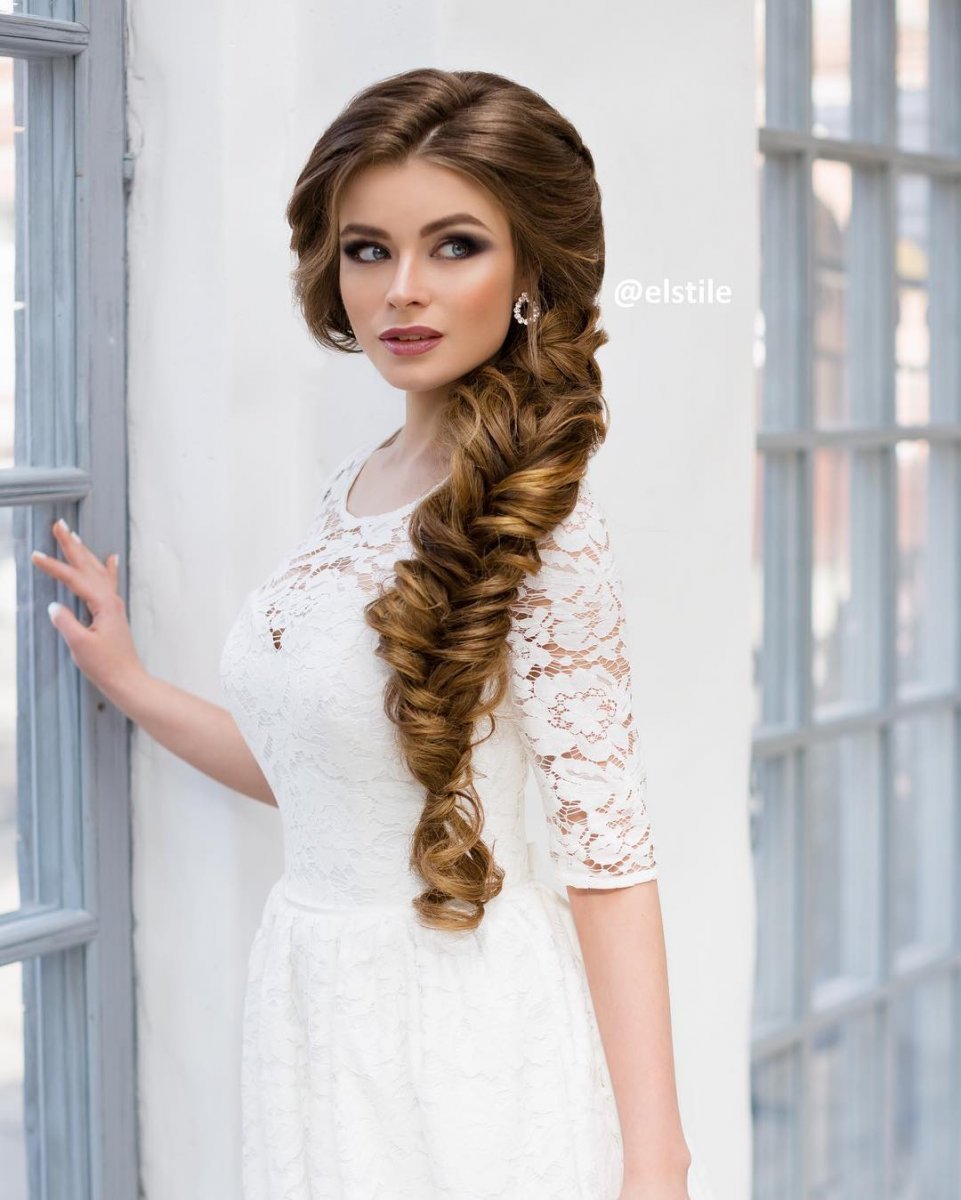 Греческие косы на длинные волосы