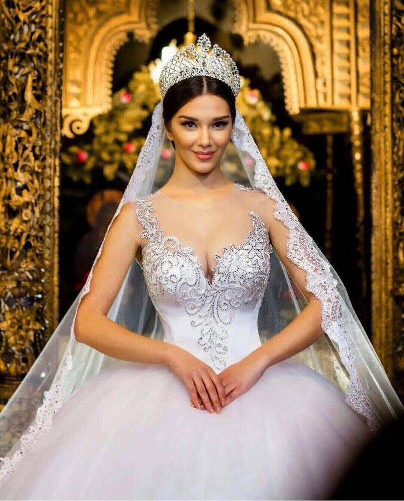 Ситора Фармонова туйи