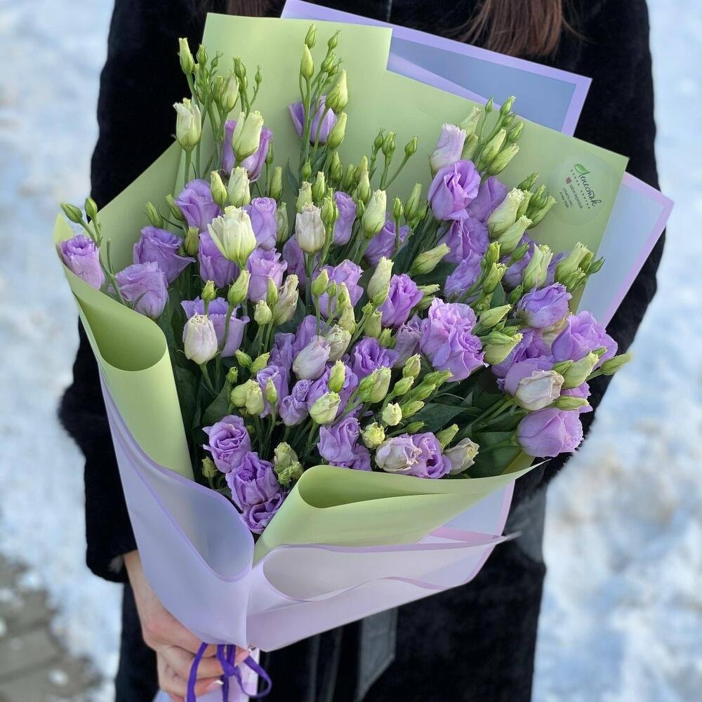Монобукет лизиантус