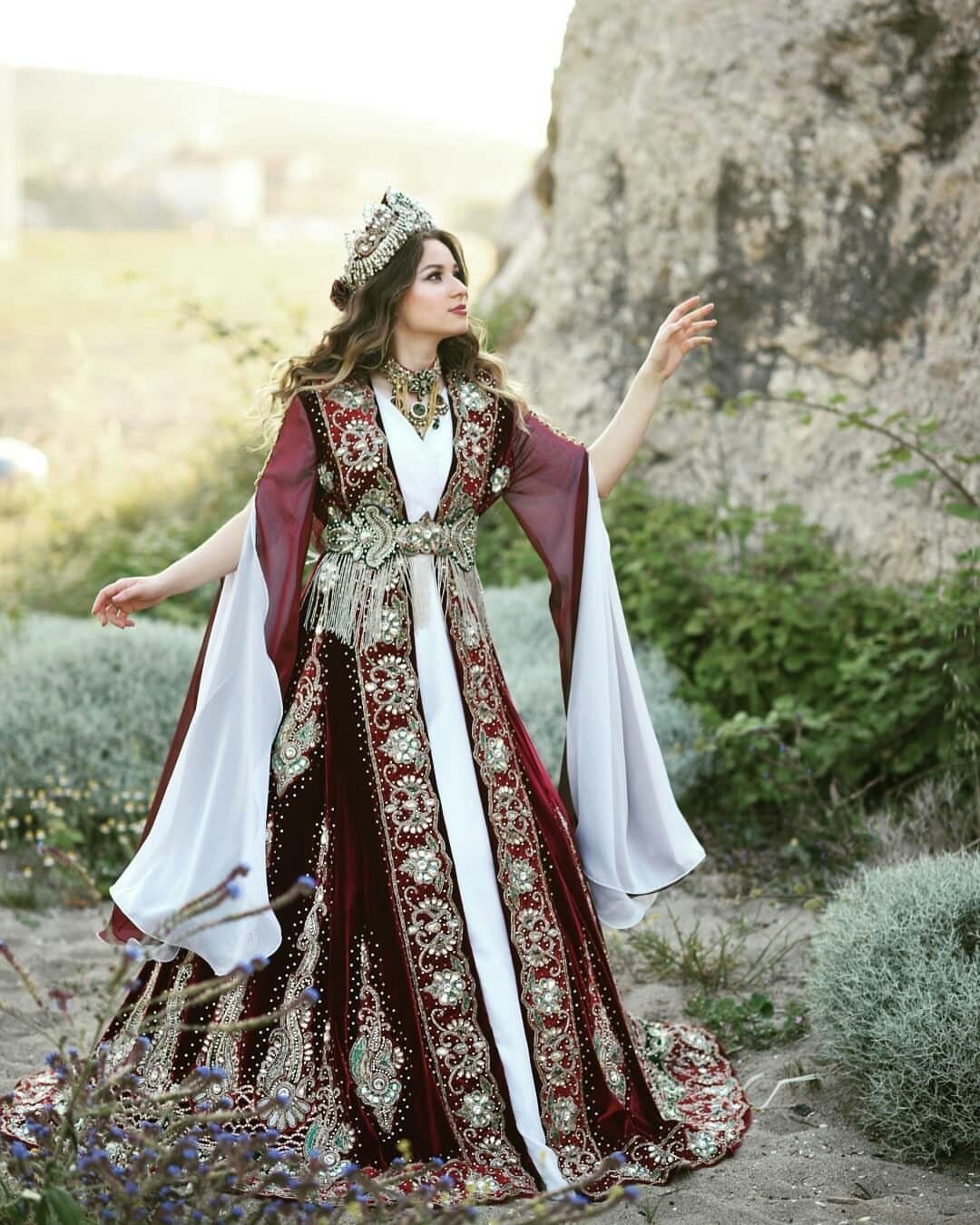 Платья в стиле Османская Империя Bindalli