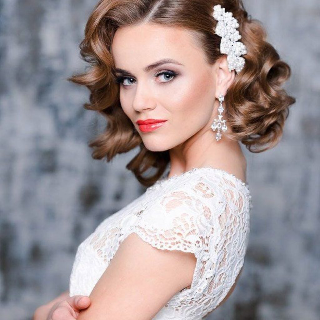 Алиса Светлакова