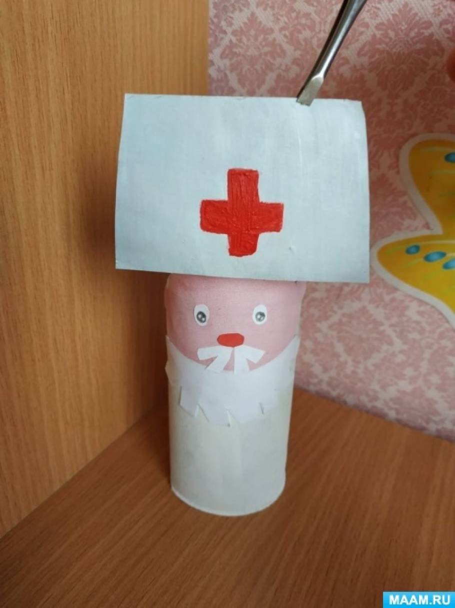 Айболит из бросового материала