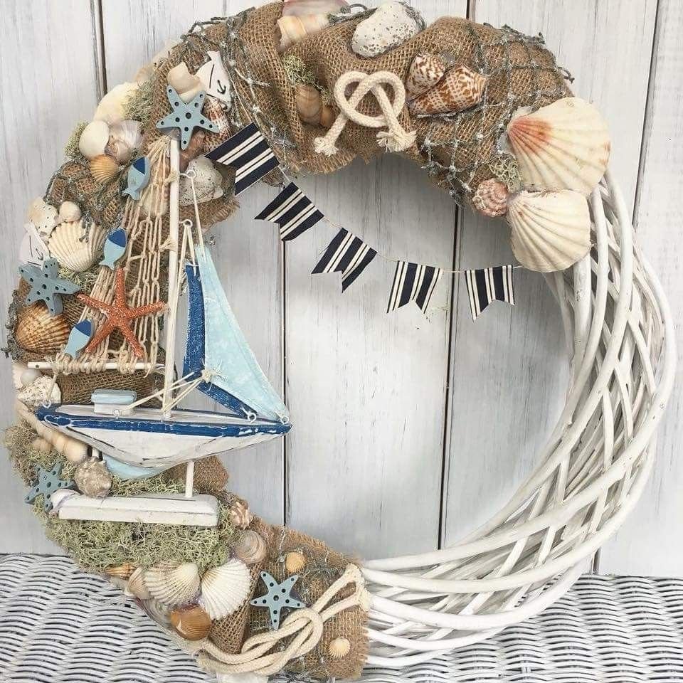 Морской венок на дверь