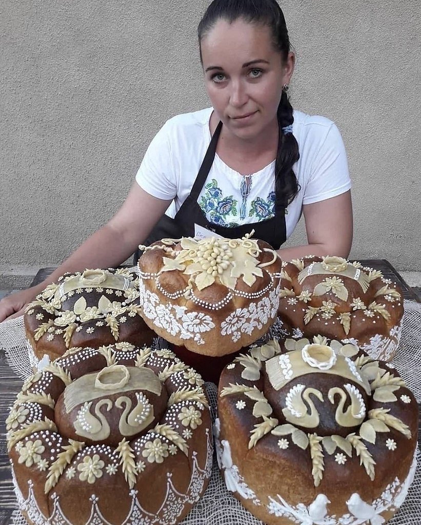 Печем каравай на свадьбу