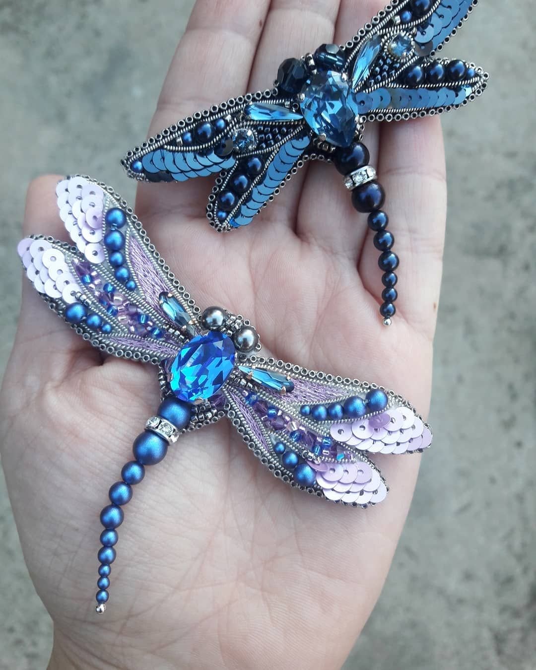 Брошь Стрекоза из ткани