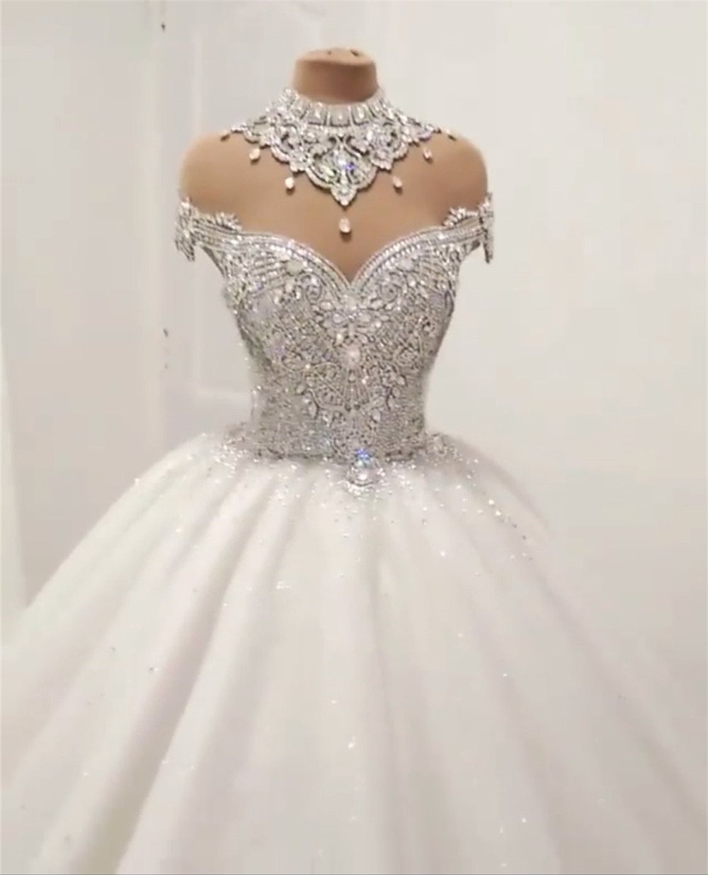 Ball Gown Свадебные платья блестящие