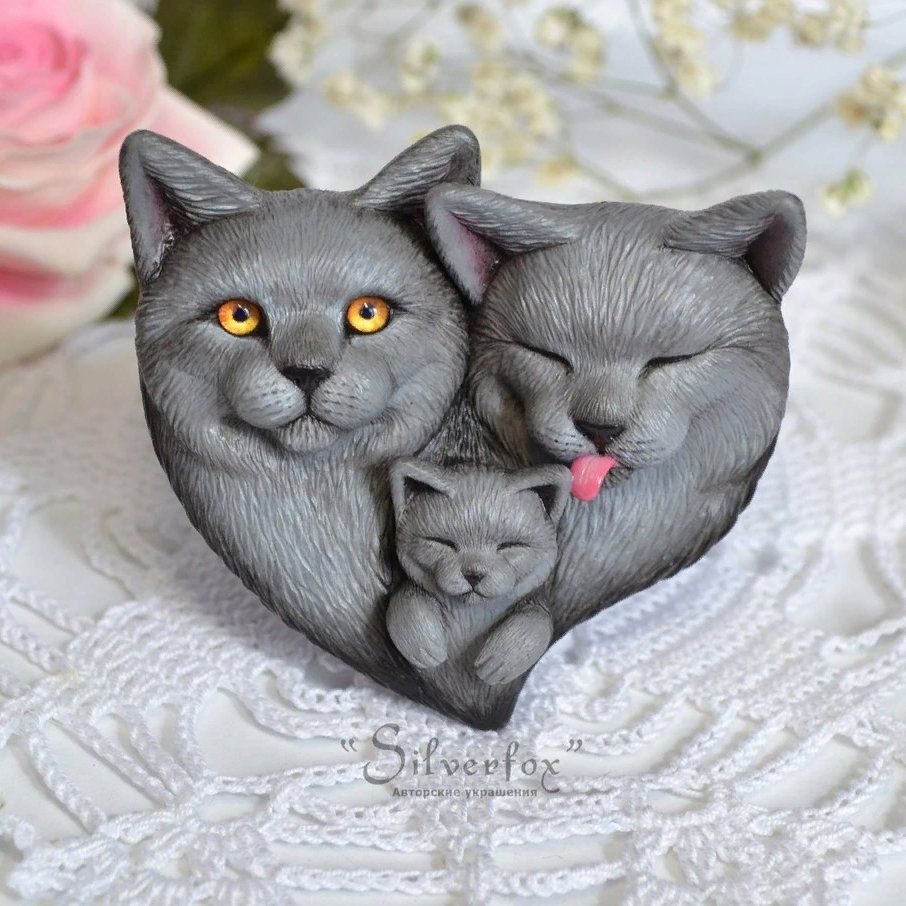 Фигурки кошек из полимерной глины