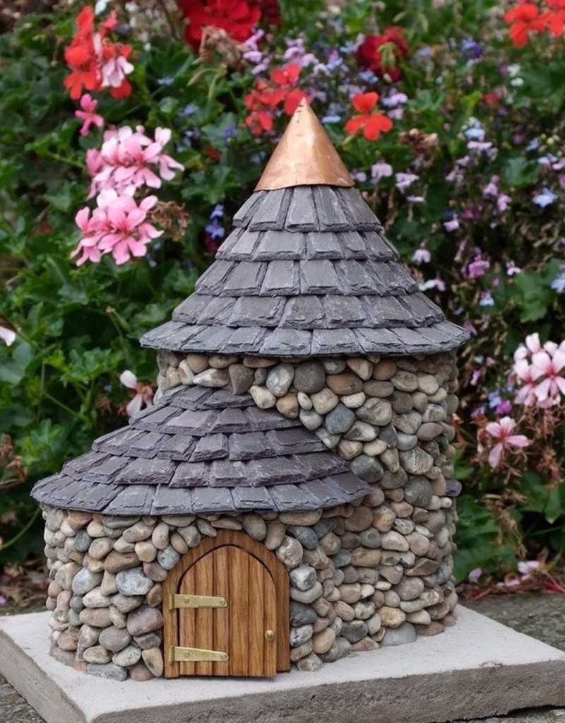 Декоративные замки из гальки